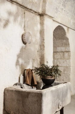 Ferm LIVING Pot Hourglass, XS, Noir -Décoration D'Intérieur 130 2337