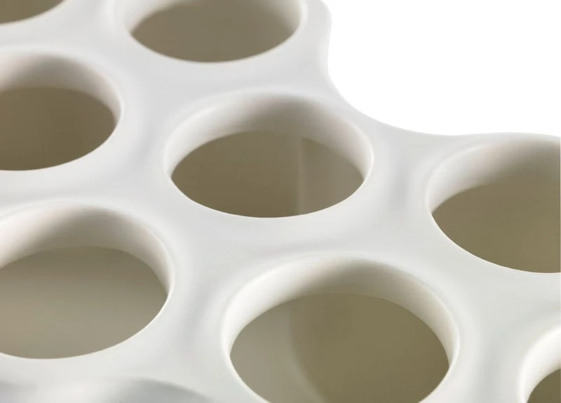 Vitra Vase Moyen Nuage Céramique 2 Vitra Vase Moyen Nuage Céramique – Image 2