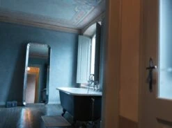 Magis Miroir Déjà-vu, 73 x 190 cm -Décoration D'Intérieur 2022 Magis dj vu mirror ambient mono AC804 02 hr