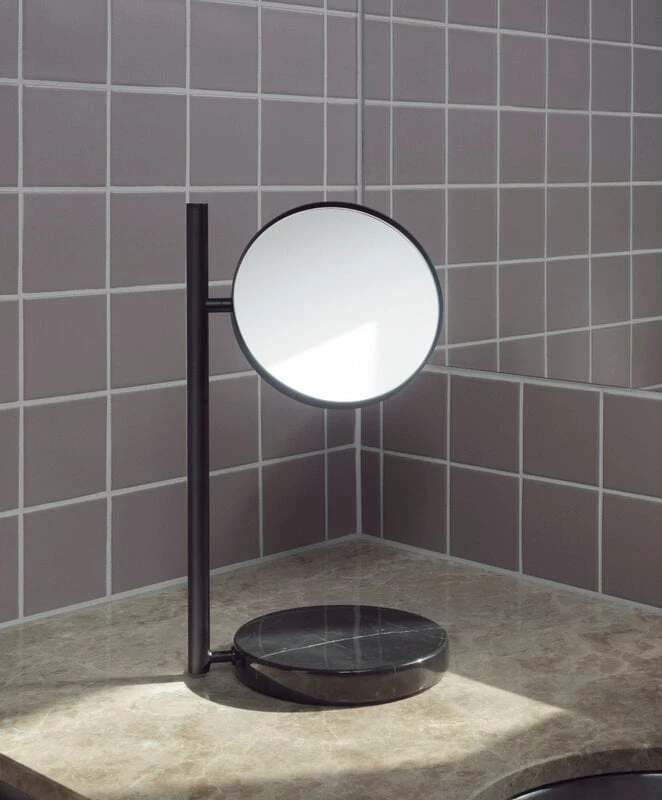 Normann Copenhagen Miroir De Table Pose, Noir 2 Normann Copenhagen Miroir De Table Pose, Noir – Image 2