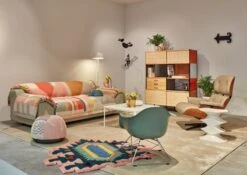 Vitra Mobile Plywood, Modèle B 6 Vitra Mobile Plywood, Modèle B -Décoration D'Intérieur 3279112 vitra 2020 IMM 20 master