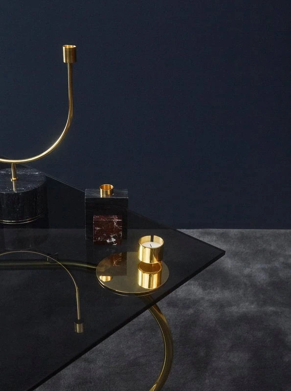 AYTM Bougeoir Grasil, Noir/doré 5 AYTM Bougeoir Grasil, Noir/doré – Image 5