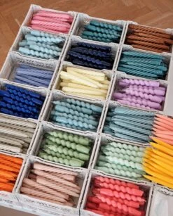 HAY Bougies Spiral, Lot De 6, Rose Foncé - Dark Peach - Rose Clair -Décoration D'Intérieur Candle Spiral Candle Twist Candle Conical 01