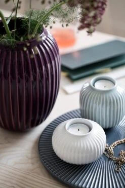 Kähler Bougeoir Pour Bougie Chauffe-plat Hammershøi 65 mm, Blanc -Décoration D'Intérieur Hammershi vase plus tealight holder mint