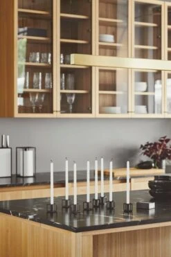 By Lassen Bougies Kubus Micro, Lot De 9, Blanc 6 By Lassen Bougies Kubus Micro, Lot De 9, Blanc -Décoration D'Intérieur Heg Mller 210622 byLassen Sllerd og kvanum10731 copy