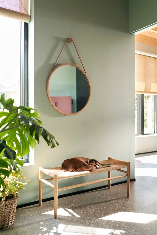 FDB Møbler Miroir I3 Mossø, 60 cm, Chêne 5 FDB Møbler Miroir I3 Mossø, 60 cm, Chêne – Image 5