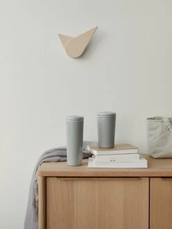 Stelton Horloge Murale Birdie, Powder -Décoration D'Intérieur LS 360 1 361 1 466 2 Carrie light grey Birdie powder
