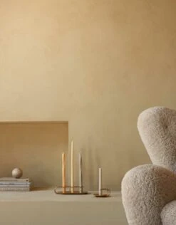 MENU Bougeoir Clip, Laiton -Décoration D'Intérieur MENU Clip Candle Holder Twist Tapered Candle The Tired Man 1