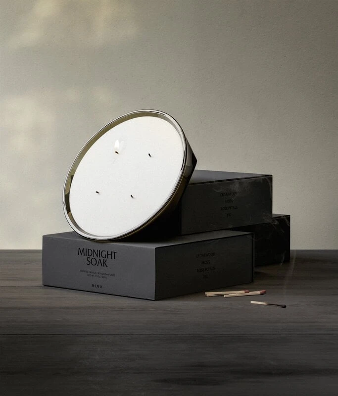 MENU Bougie Parfumée Olfacte, 428 g, Midnight Soak 3 MENU Bougie Parfumée Olfacte, 428 g, Midnight Soak – Image 3