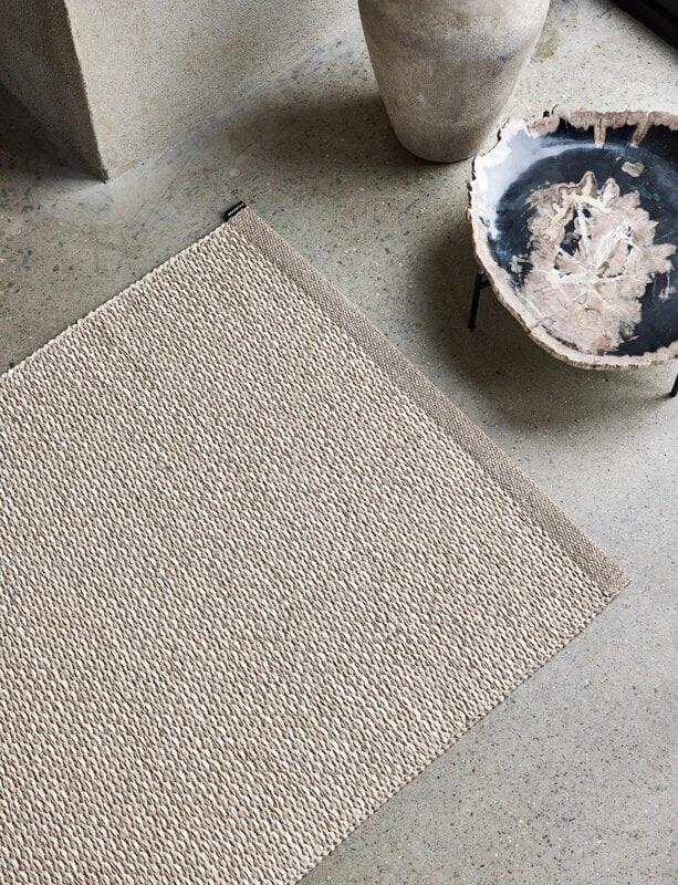 Pappelina Tapis Effi 85 x 160 cm, Mud - beige - vanille 5 Pappelina Tapis Effi 85 x 160 cm, Mud - beige - vanille – Image 5