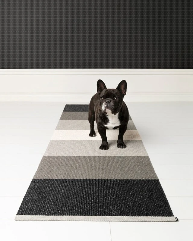 Pappelina Tapis Kim, 70 x 160 cm, Noir 2 Pappelina Tapis Kim, 70 x 160 cm, Noir – Image 2