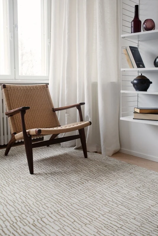 Roots Living Tapis Ketju, Blanc - grain 4 Roots Living Tapis Ketju, Blanc - grain – Image 4