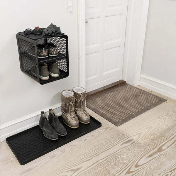 Tica Copenhagen Support à Chaussures Lines, L, Noir 5 Tica Copenhagen Support à Chaussures Lines, L, Noir – Image 5