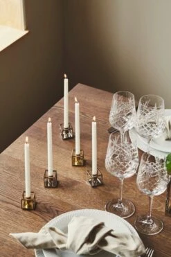 By Lassen Bougeoir Kubus Micro, Lot De 2, Plaqué Or 11 By Lassen Bougeoir Kubus Micro, Lot De 2, Plaqué Or -Décoration D'Intérieur bylassen Kubus SS2022 16 copy