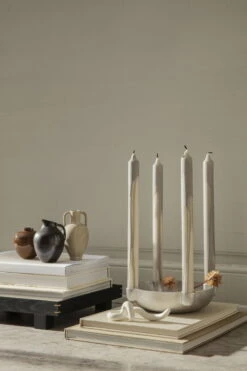 Ferm LIVING Vase Ary Mini, L, Sable -Décoration D'Intérieur fermLIVING AW21 BowlCandleHolderMediumAluminium DrypCandles AryMiniVases image