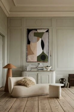 Ferm LIVING Centre De Table Fountain, Blanc Cassé 8 Ferm LIVING Centre De Table Fountain, Blanc Cassé -Décoration D'Intérieur fermLIVING AW21 MineralSculpturalTable EntireTapestryBlanket image 2