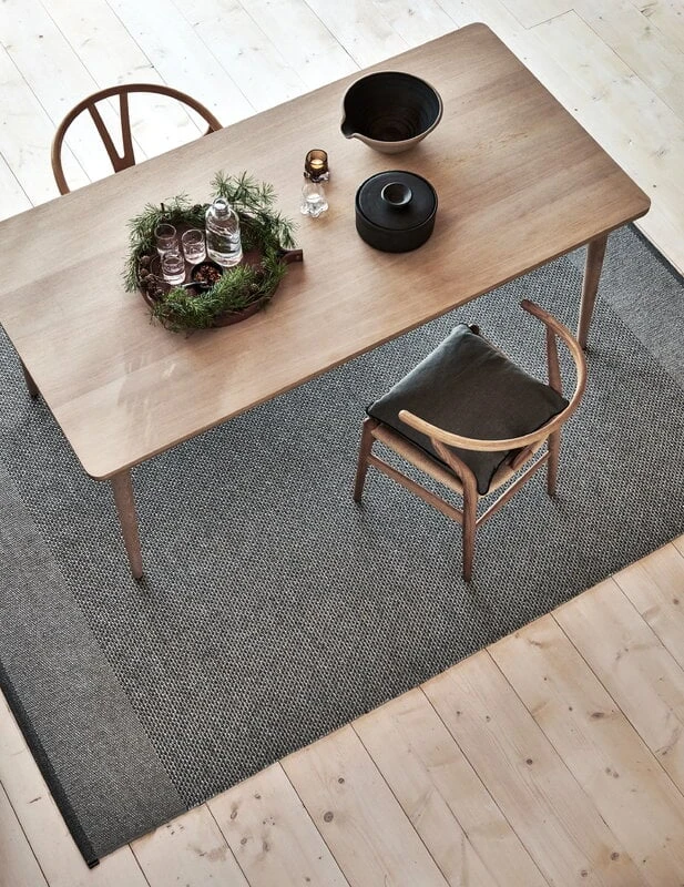 Pappelina Tapis Edit, 140 x 200 cm, Noir 2 Pappelina Tapis Edit, 140 x 200 cm, Noir – Image 2